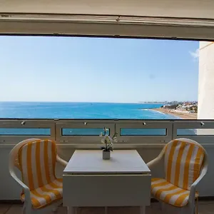 https://ocean-front-apartment-free-wifi.maspalomashotels.com